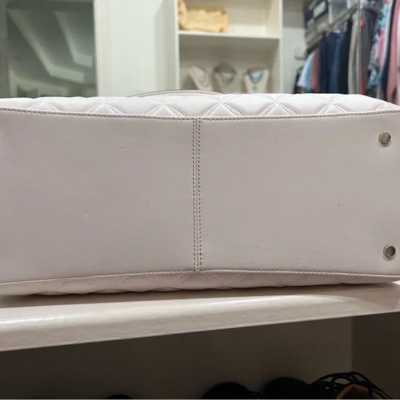 Authentic Kate Spade Natalia Smooth Quilted tote in Parchment color - Picture 9 of 11